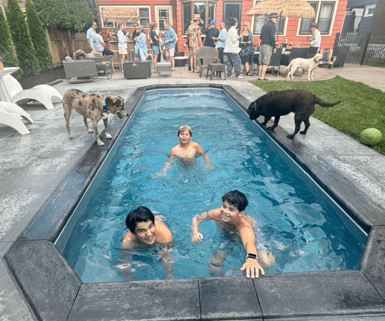 6.3 Relax Little Pool