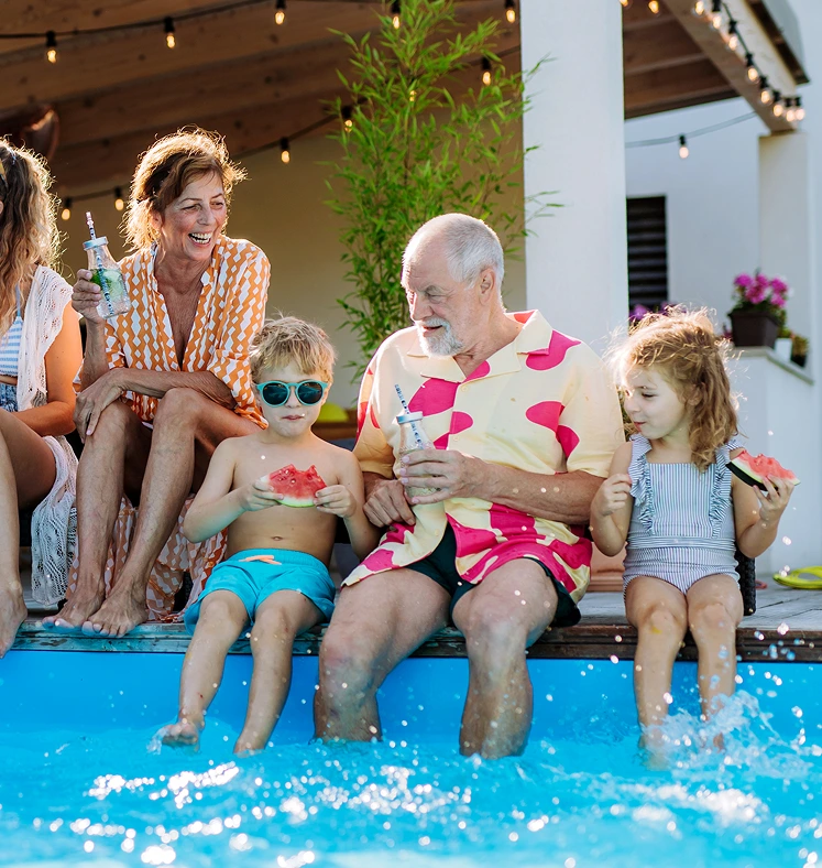 kids and grandparents at pool